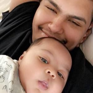 Meet your Posher, Victor